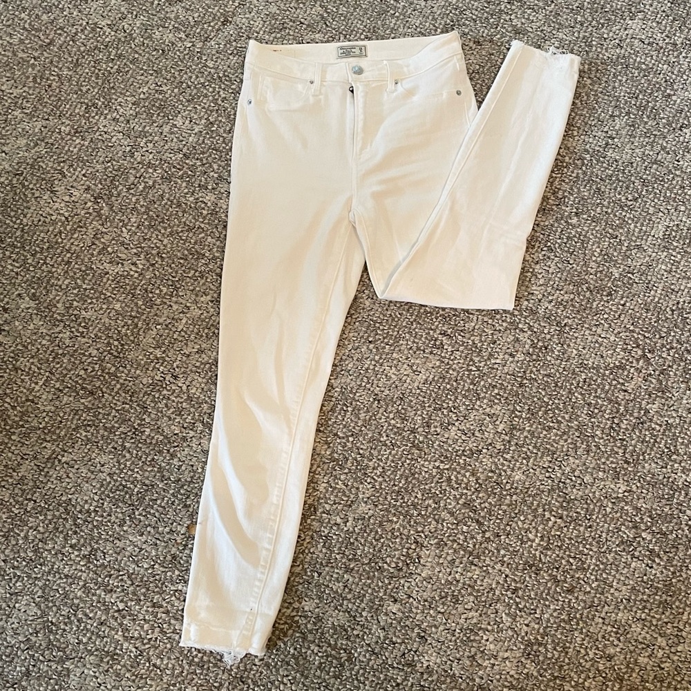 Abercrombie White High Rise Jeans